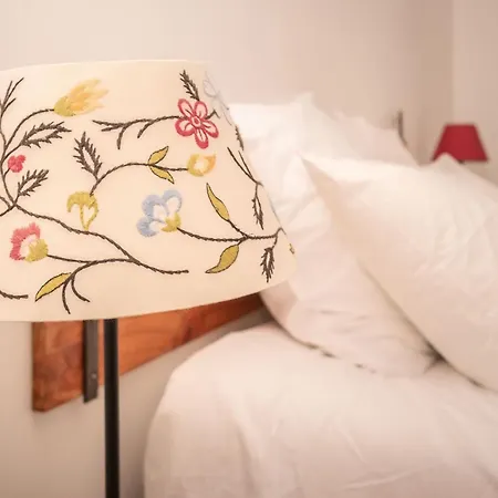 Pierre Blanche Le Calme A 5mn Du Centre Willa